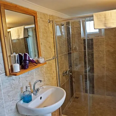 Oda ve Kahvaltı 11 Boutique 2*